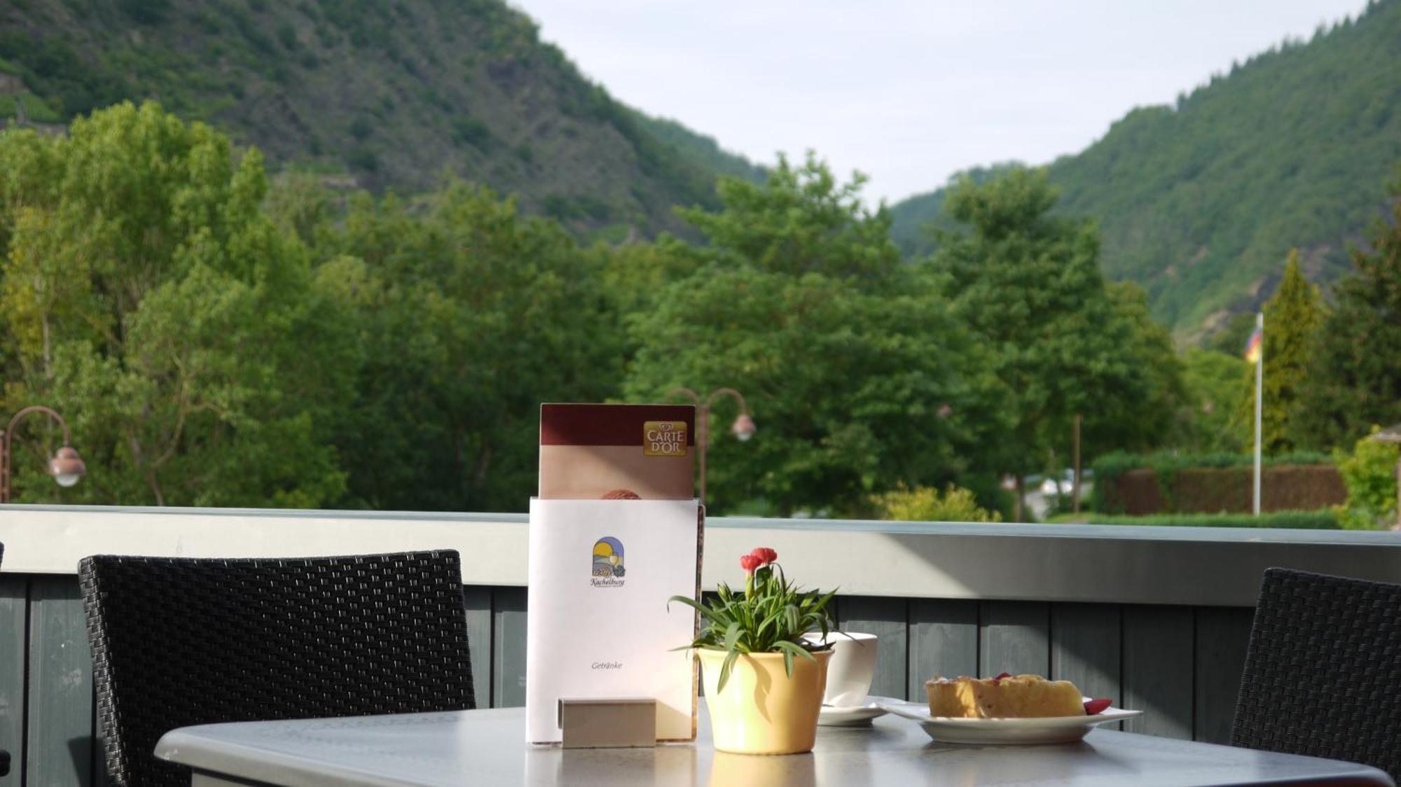 Hotel-Garni-Kachelburg 迪布利希 外观 照片