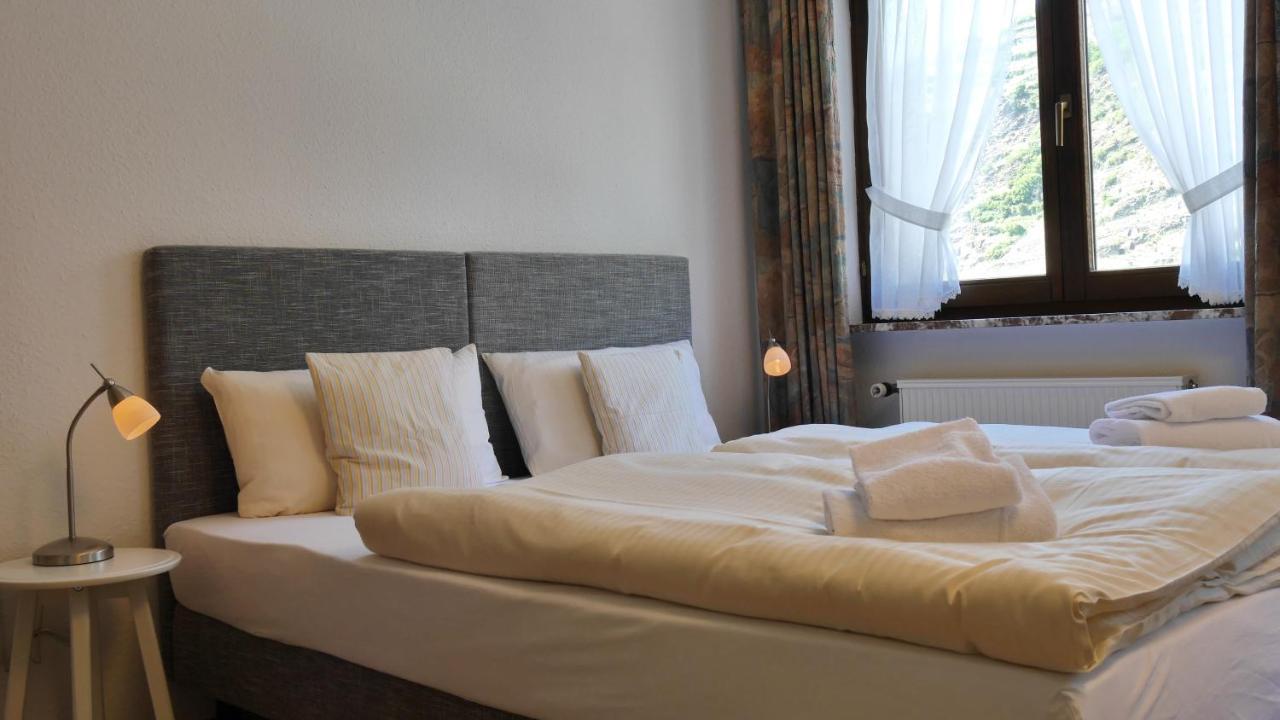 Hotel-Garni-Kachelburg 迪布利希 外观 照片